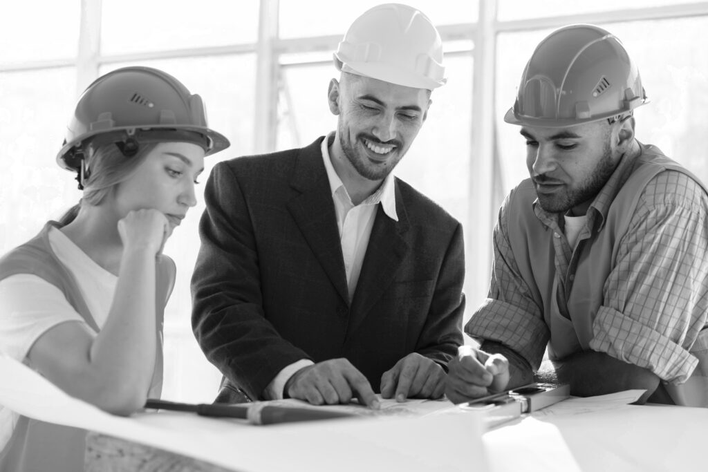 trabajador-construccion-construccion-sitio-arquitecto copy